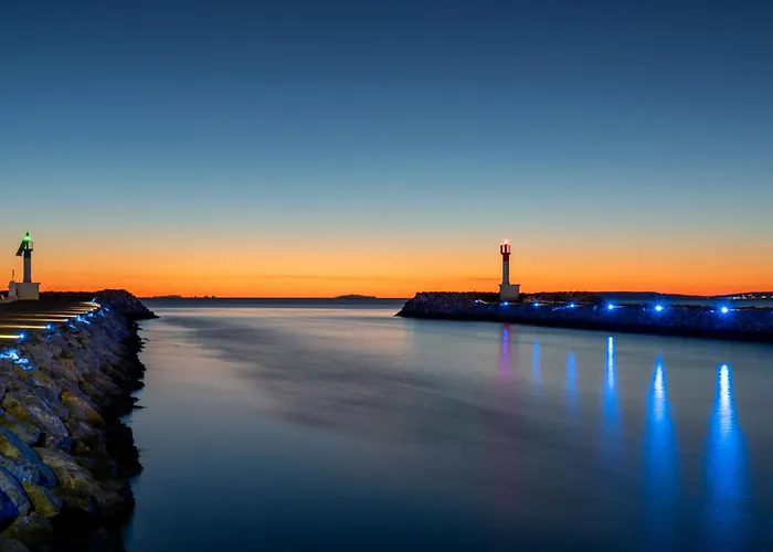 Le Suffren-2 By Interhome Le Grau-du-Roi